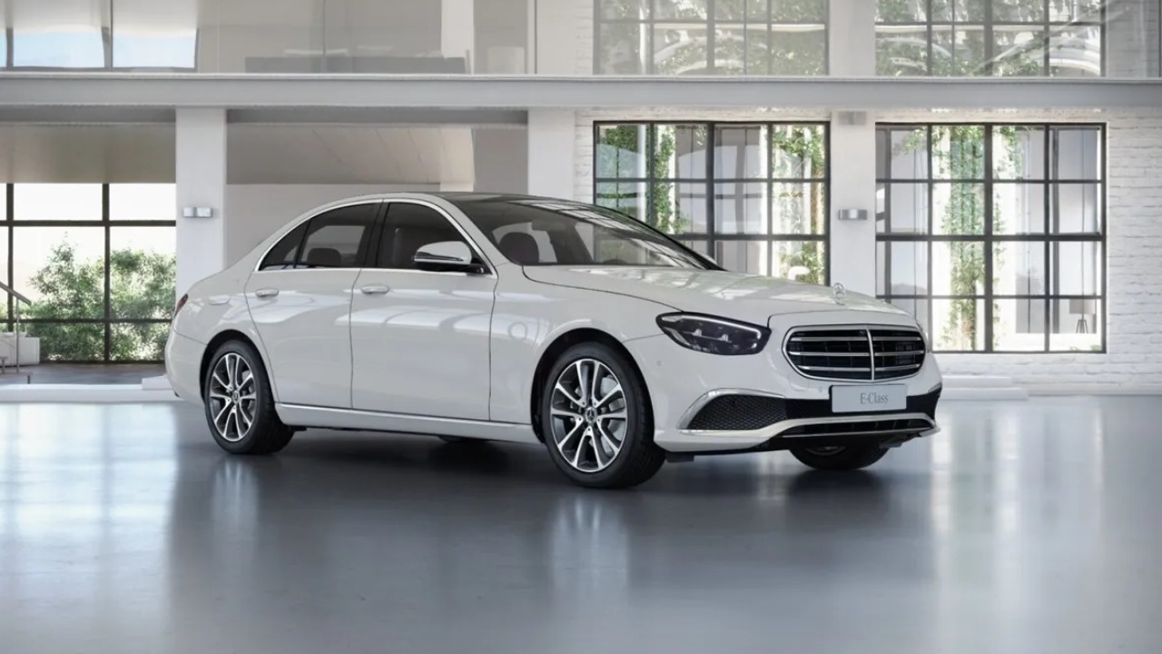 مرسيدس E-Class 2023
